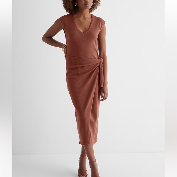 Express Dresses & Skirts - V-Neck Cap Sleeve Tie Waist Midi Sweater Dress